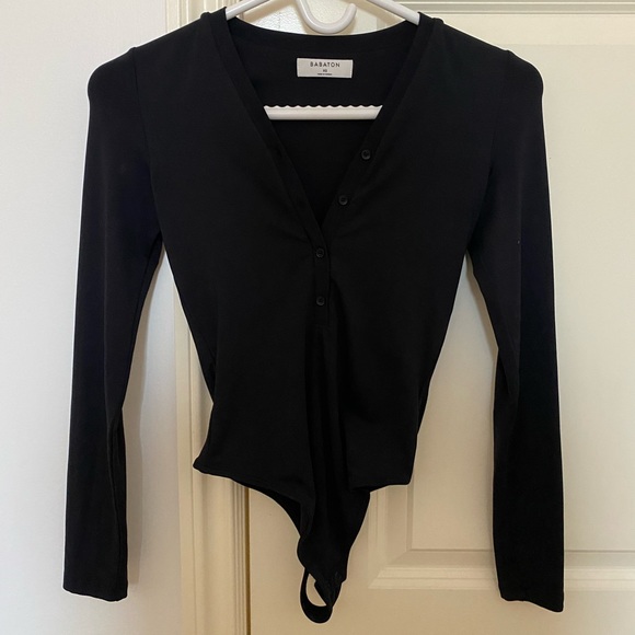 Aritzia Tops - Aritzia contour bodysuit XS